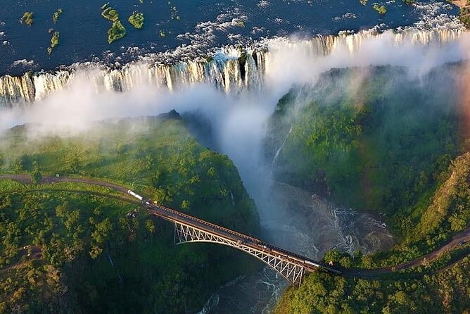 3 days 2 nights Tour of Victoria Falls with hotel package - Key points at a glance