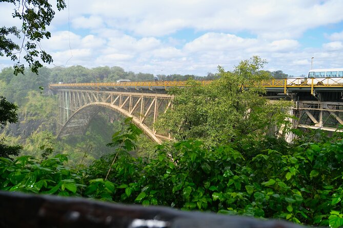 3 Days Tour at Chobe Park and Victoria Falls with Airport Pickup - A Short Tour With Two Big Southern African Sights