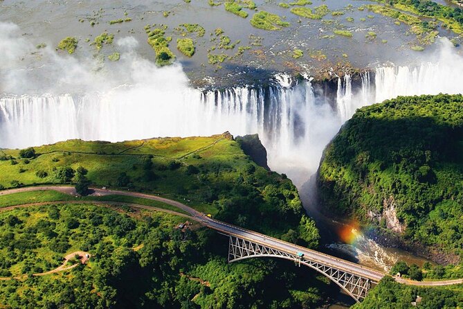 4-Day Victoria Falls and Hwange National Park Tour - Day 1: seeing all 19 Victoria Falls viewpoints
