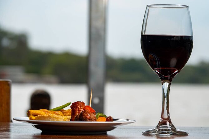4 Days Victoria Falls Safari Tour & Chobe National Park game drive - Key points to know before booking