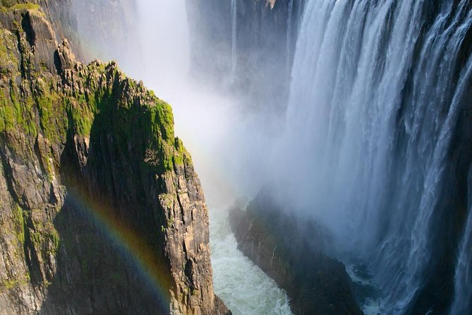 Guided Tour of the Majestic Victoria Falls - From Viewpoint 1 to Viewpoint 16