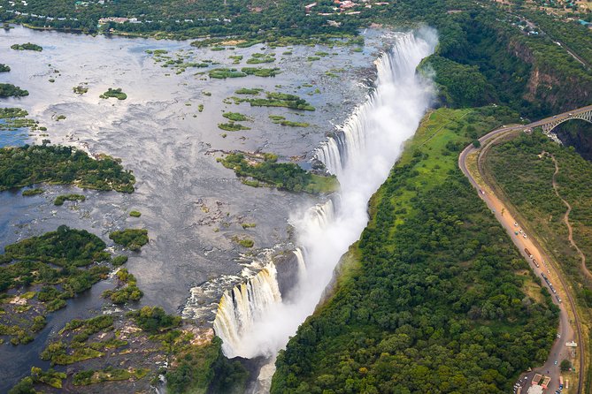 Helicopter Scenic Flight over Victoria Falls 25-27 Minutes Game - Safety briefing and the first minute in the air