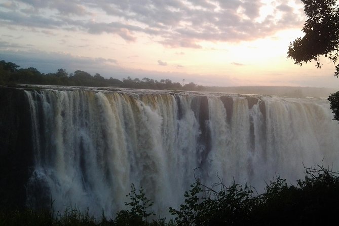 Livingstone Victoria Falls Tour Zambia And Zimbabwe Combo - Livingstone Museum: one hour of context