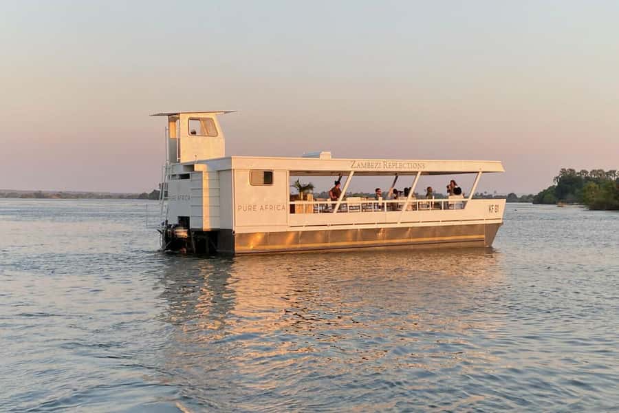 Luxury Sunset Dinner Cruise with 4-Course Meal - Key points at a glance
