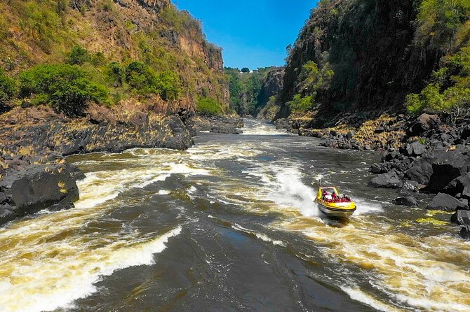 Shearwater Adventure Jet Boat Experience in Victoria Falls - What the small group size changes
