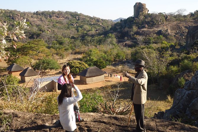 Silunguzi Matopos Village & Rock Paintings Visit ! - Why this Matobo tour works so well