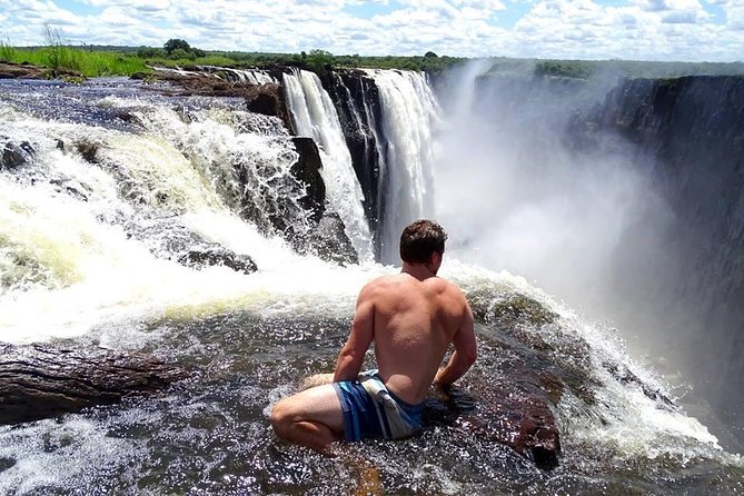 Small-Group Devil's Pool and Livingstone Island Tour - What it feels like at the lip of Victoria Falls