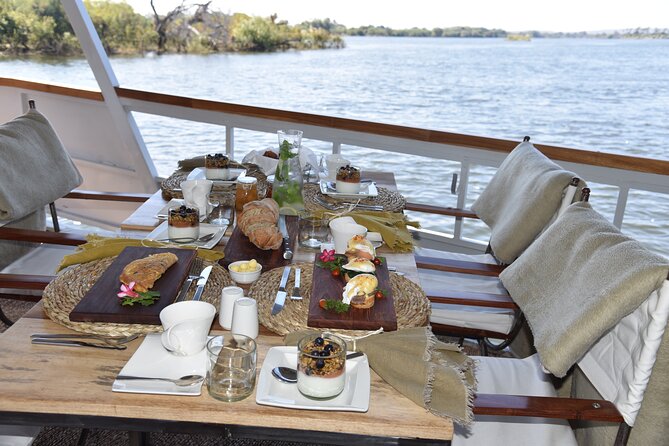 Sunrise Cruise on the Zambezi River - A quiet start on the upper Zambezi
