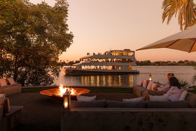 Sunset Cruise Zambezi Explorer & The Eatery Dinner (Combo) - Canapes, drinks, and the amount of food onboard