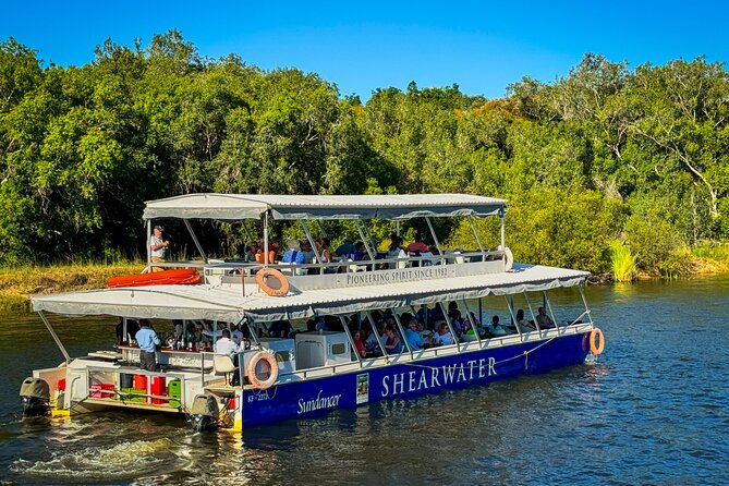 Sunset Cruises on the Zambezi River from Victoria Falls - How the cruise handles romance and families