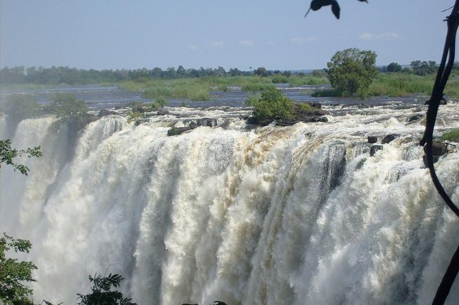 Victoria Falls Airport Pvt Transfers, Sundowner Cruise & Tour of the Falls Combo - Key points to know before booking