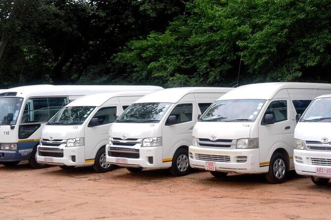 Victoria Falls Airport Transfer to Hotel/Lodge/ Vic Falls Town - Friendly drivers who do more than point the way