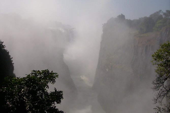 Victoria Falls And Chobe - Guides are the heart of this experience