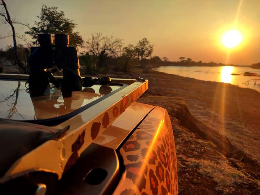 Victoria Falls: Baobab Safari - Sunrise and Mid Morning - Starting with Victoria Falls landmarks