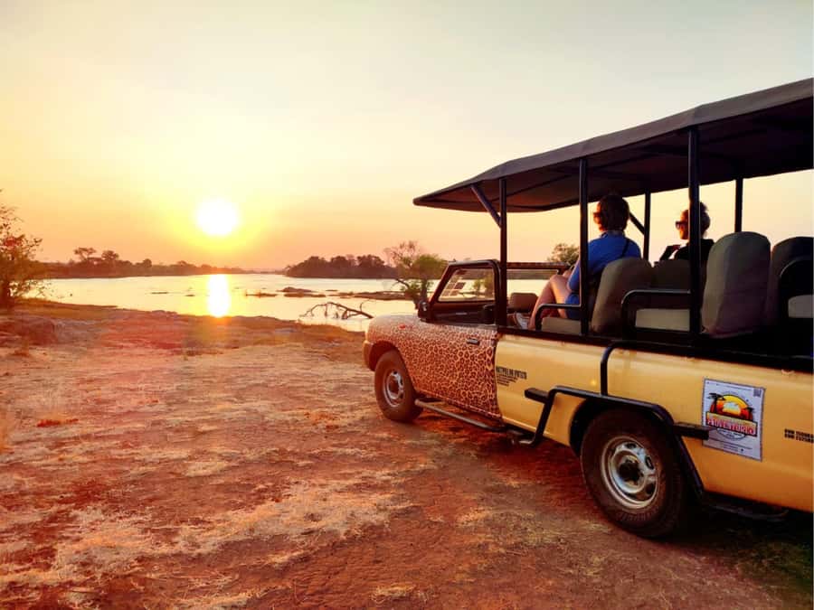 Victoria Falls: Baobab Safari - Sunrise and Mid Morning - What the safari vehicle means