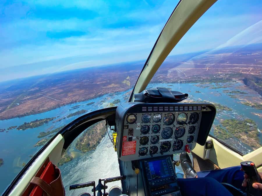 Victoria Falls: Flight of Angels Helicopter Experience - Bubble windows and the question of seating