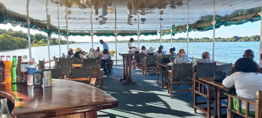 Victoria Falls Full Day Experience - Lunch and the Victoria Falls Bridge