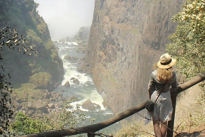 Victoria Falls Guided Tour (All Inclusive) - The Zimbabwe side and the value of a focused route