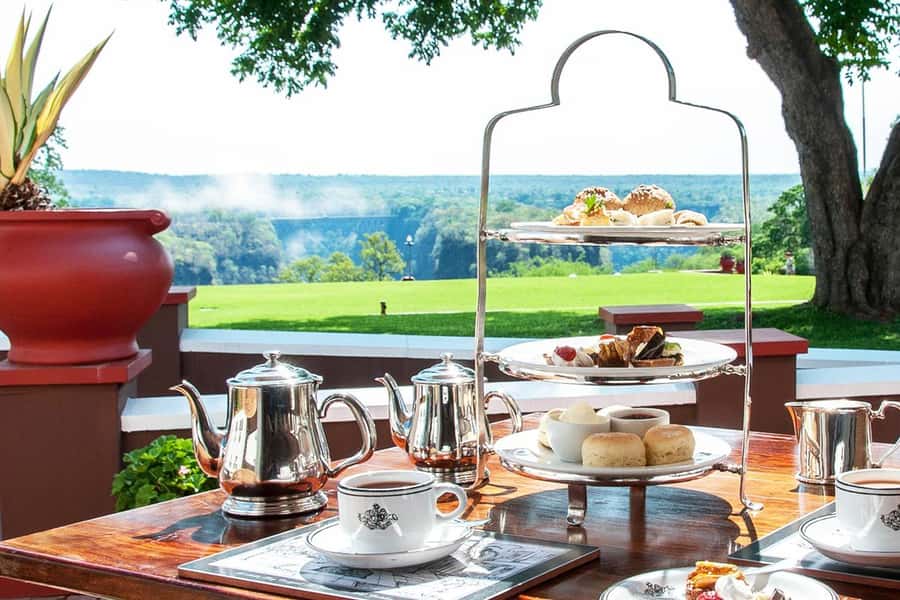 Victoria Falls Guided Tour with High Tea - The three-hour guided visit to Victoria Falls