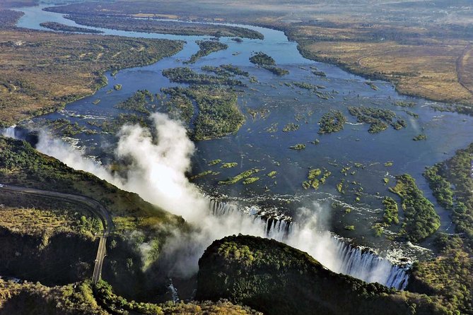 Victoria Falls Guided Tour with Hotel Pickup - Allow two and a half to three hours