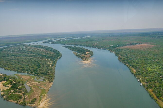 Victoria Falls Helicopter Tour - What the pilot and staff add to the ride