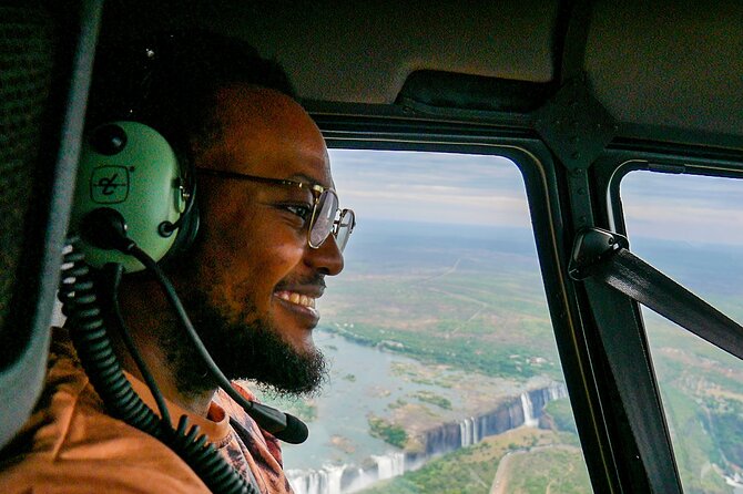 Victoria Falls Helicopter Tour - Photography from a moving helicopter