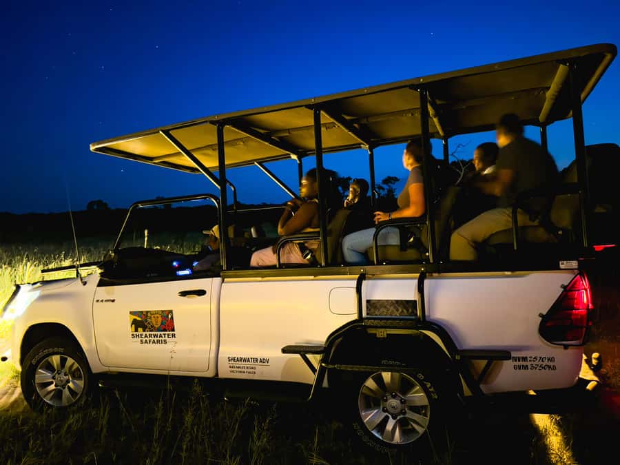 Victoria Falls: Night Game Drive Zambezi National Park - What the $159 price really covers