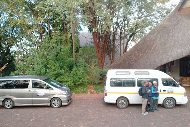 Victoria Falls Private Airport Transfers - VFA - The 25 to 30 minute drive into town