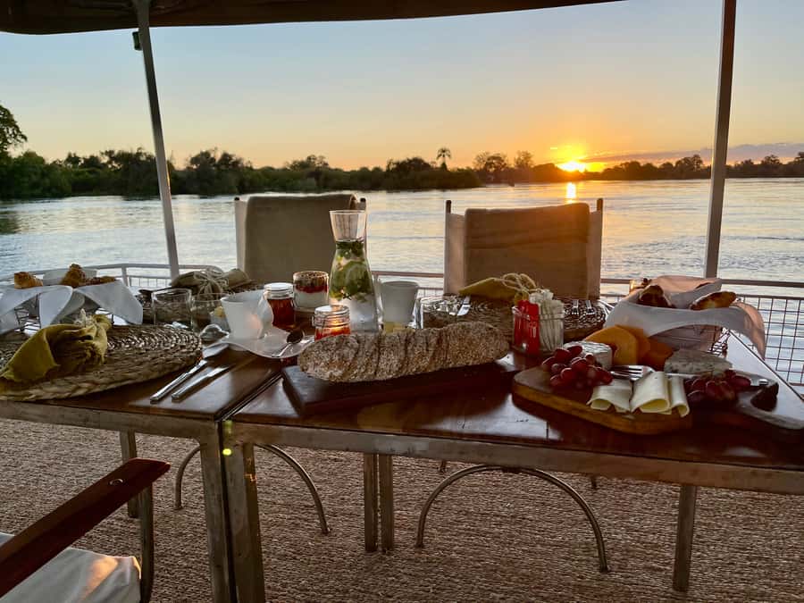 Victoria Falls: Private Sunrise Cruise with Breakfast - Why a sunrise cruise feels different