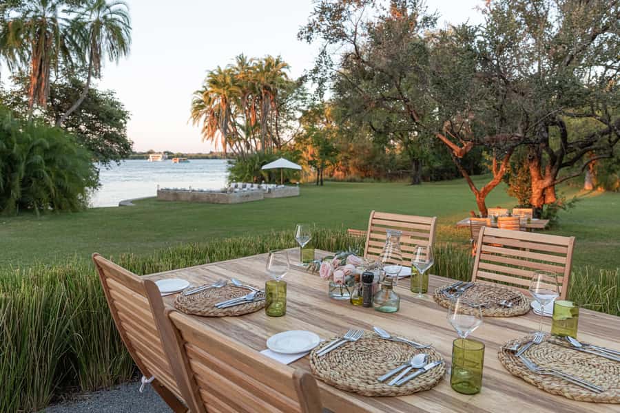 Victoria Falls: The Eatery Lunch Experience - Key points about The Eatery lunch