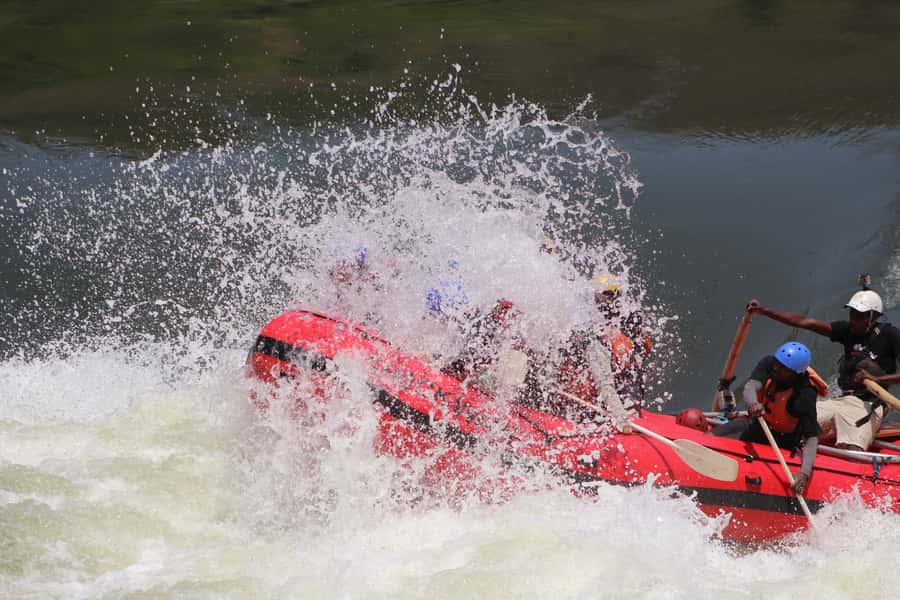Victoria Falls: Zambezi River White Water Rafting Experience - Low water and high water seasons
