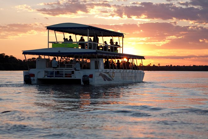 Zambezi River Standard Sunset Cruise - Why a Zambezi sunset cruise works so well