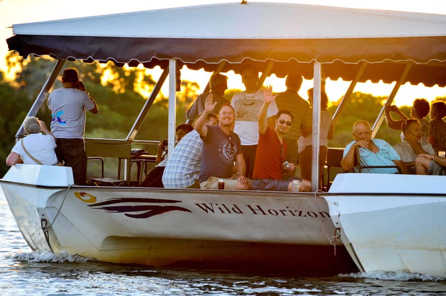 Zimbabwe: Sundowner Cruise (Standard) Zambezi River - Key points to know before you book