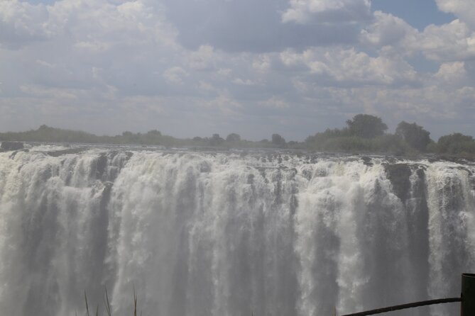 Zimbabwe & Zambia side Private Guided Tour of the Falls - Who will get the most from this six-hour tour